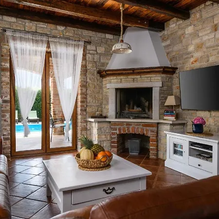 Amani Tatil Evi *
